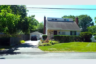 96 Chenango Drive, Bay Shore, NY 11706 - Photo 1