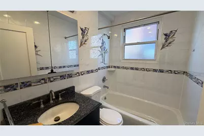 50-27 192nd Street, Fresh Meadows, NY 11365 - Photo 5