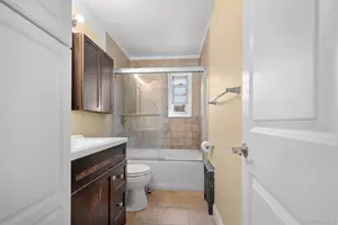 249-33 64th Ave, Little Neck, NY 11362 - Photo 25