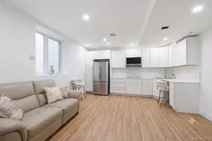 14386 232nd St, Springfield Gardens, NY 11413 - Photo 25