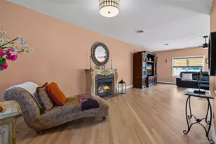 696 Hewlett St, Franklin Square, NY 11010 - Photo 15