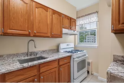 210 Pelham Road #2F, New Rochelle, NY 10805 - Photo 7