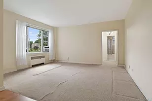 210 Pelham Rd, New Rochelle, NY 10805 - Photo 11