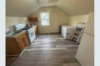 18 Monroe Street, Mount Vernon, NY 10550 - Photo 5