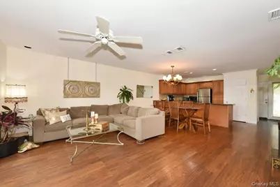 1 Anchorage Way #1108, Freeport, NY 11520 - Photo 3