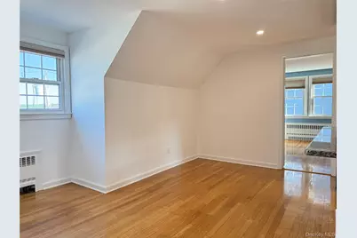 270 Gainsborg Avenue E #2nd Floor, West Harrison, NY 10604 - Photo 5