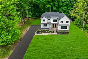 57 Forshay Rd, Monsey, NY 10952 - Photo 27