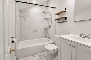 10 Midwood Pl, Farmingville, NY 11738 - Photo 7