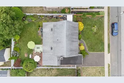 1042 Jefferson Street, Baldwin, NY 11510 - Photo 35