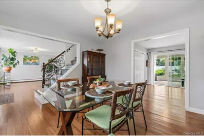 1042 Jefferson Street, Baldwin, NY 11510 - Photo 9