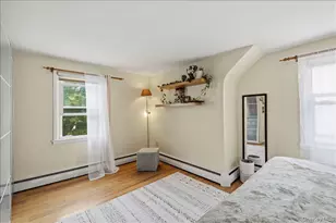 1042 Jefferson St, Baldwin, NY 11510 - Photo 25