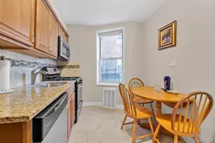 67-30 Clyde St, Forest Hills, NY 11375 - Photo 7