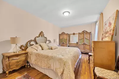 67-30 Clyde Street #3W, Forest Hills, NY 11375 - Photo 9
