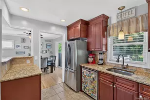 354 Robinson Ave, Newburgh, NY 12550 - Photo 15