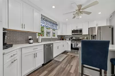 57 Village Green, Nanuet, NY 10954 - Photo 17