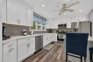 57 Village Green, Nanuet, NY 10954 - Photo 17