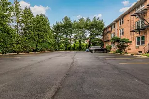 25 Trinity Pl, New Rochelle, NY 10805 - Photo 11