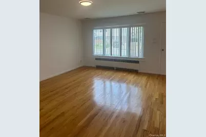 15724 20th Avenue, Whitestone, NY 11357 - Photo 3