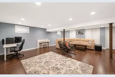 15 Lowell Drive, Farmingdale, NY 11735 - Photo 29
