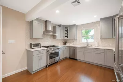 15 Lowell Drive, Farmingdale, NY 11735 - Photo 15