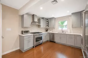 15 Lowell Dr, Farmingdale, NY 11735 - Photo 15