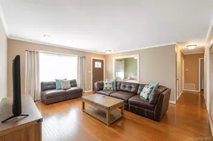 15 Lowell Dr, Farmingdale, NY 11735 - Photo 11