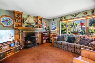 34 Melville Rd, Huntington Station, NY 11746 - Photo 5