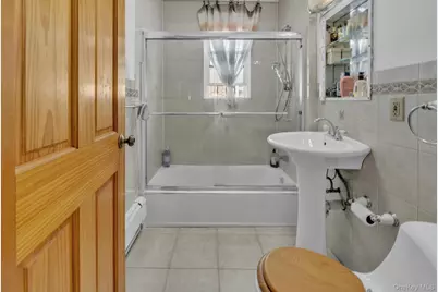 11545 228th Street, Cambria Heights, NY 11411 - Photo 9