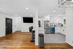 9 Leeds Ln, North Babylon, NY 11703 - Photo 13