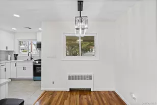 9 Leeds Ln, North Babylon, NY 11703 - Photo 23