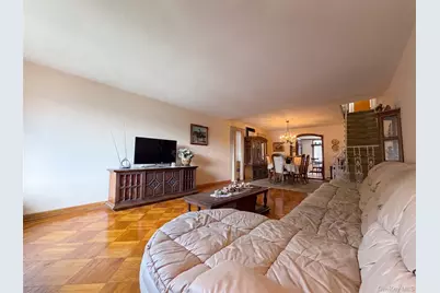 6424 80th Avenue, Ridgewood, NY 11385 - Photo 5