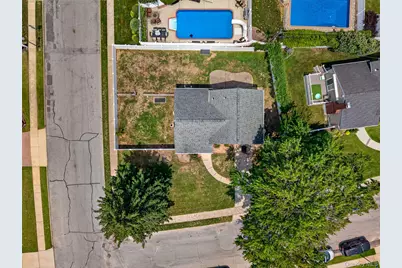 201 Willis Court, Wantagh, NY 11793 - Photo 25