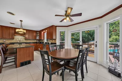 44 Greenwich Avenue, Central Valley, NY 10917 - Photo 15