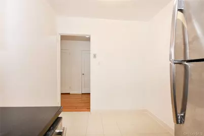 139-09 84 Drive #307, Briarwood, NY 11435 - Photo 5