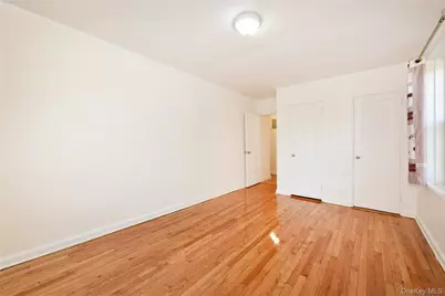 139-09 84 Drive #307, Briarwood, NY 11435 - Photo 13