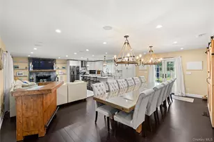 101 Frederick Ave, Babylon, NY 11702 - Photo 7