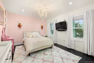 101 Frederick Ave, Babylon, NY 11702 - Photo 19