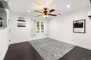 101 Frederick Ave, Babylon, NY 11702 - Photo 23