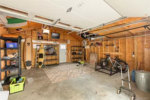 101 Frederick Ave, Babylon, NY 11702 - Photo 27