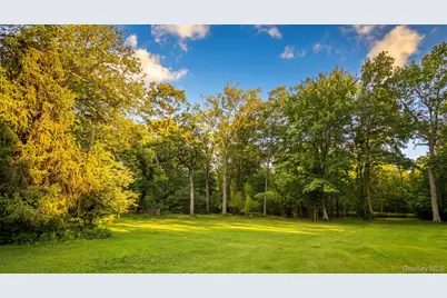 10 Eagle Drive, Ridge, NY 11961 - Photo 5