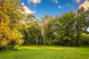 10 Eagle Dr, Ridge, NY 11961 - Photo 5