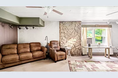 10 Eagle Drive, Ridge, NY 11961 - Photo 11