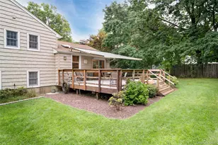 12 William Penn Dr, Stony Brook, NY 11790 - Photo 29