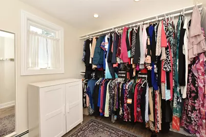 592 Winthrop Avenue, Bellmore, NY 11710 - Photo 25