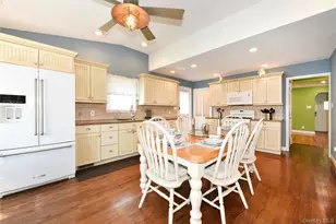 592 Winthrop Ave, Bellmore, NY 11710 - Photo 9