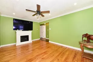 592 Winthrop Ave, Bellmore, NY 11710 - Photo 5