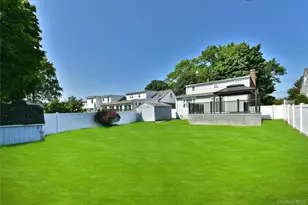 592 Winthrop Ave, Bellmore, NY 11710 - Photo 33