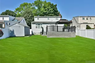 592 Winthrop Ave, Bellmore, NY 11710 - Photo 31