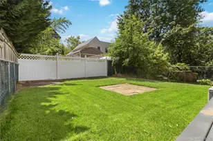 223-14 56th Ave, Oakland Gardens, NY 11364 - Photo 27