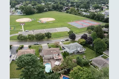 66 Harvest Lane, Commack, NY 11725 - Photo 49